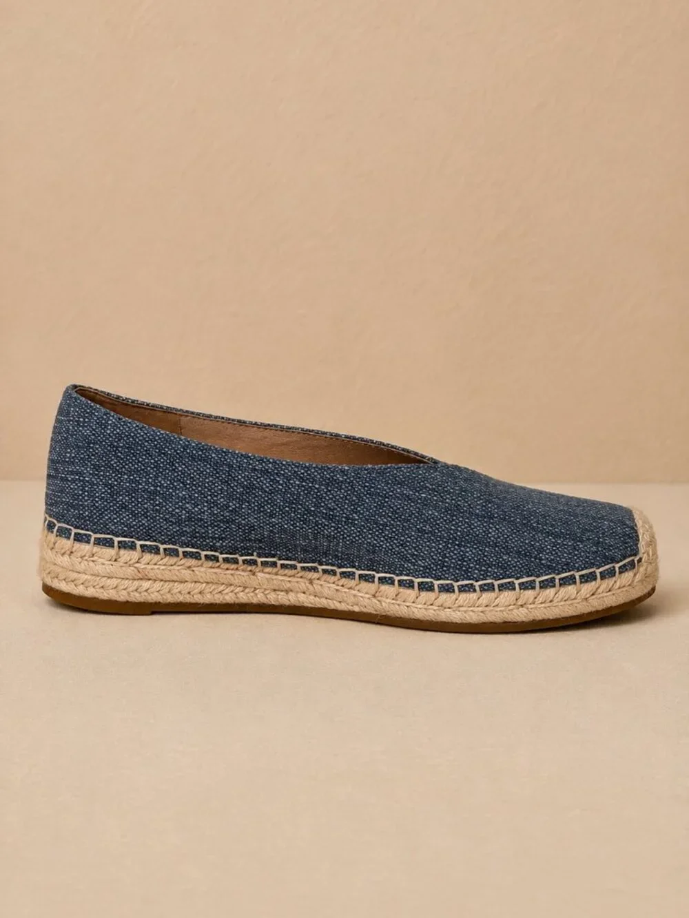 EILEEN FISHER Washed Blue Linen Espadrille Flats | Leather Footbed | Size 9